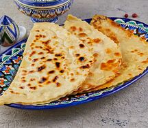 Кутаб с сыром и зеленью
