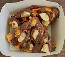 Вафли с нутеллой и бананом