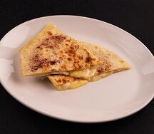 Кутаб с сыром