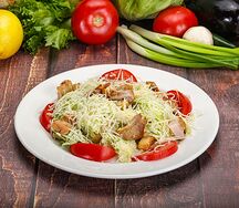 Салат Цезарь с курицей