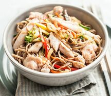 Вок Соба с курицей
