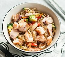 Вок Харусаме с морепродуктами