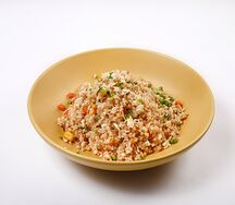 Вок Рис с яйцом и огурцами