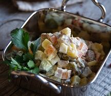 Салат Столичный с курицей