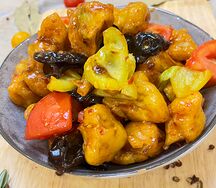 Баклажаны, жаренные в кисло-сладком соусе