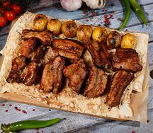 Свиные ребрышки на компанию