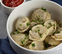 Пельмени со сметаной 