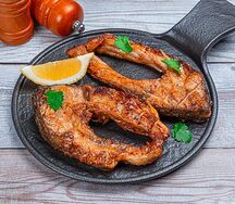 Белый амур на углях