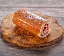 Рулет бисквитный с начинкой со вкусом вишни