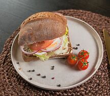 Чиабатта с тунцом