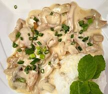Курица с грибами
