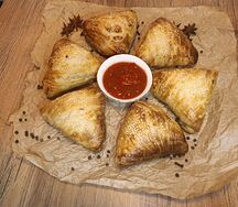 Самса мясная халяль