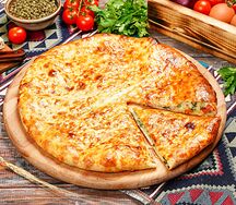 Хачапури с сыром и зеленью