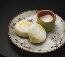 Сырники со сметаной