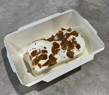 Фирменные пломбирные профитроли
