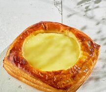 Даниш с карамелизированым луком