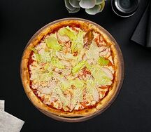 Пицца Цезарь с курицей