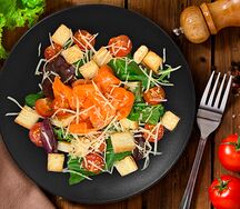 Цезарь с лососем