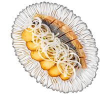 Сельдь с жареным картофелем