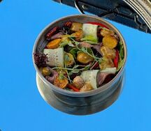 Салат с ростбифом