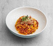 Тальятелле с рагу из дикого кабана