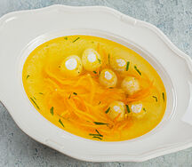 Суп-лапша куриная с фрикадельками