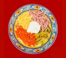 Салат Московский с ветчиной и сыром