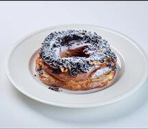 Маковое кольцо с вареной сгущенкой