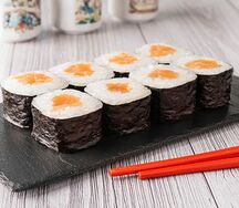 Ролл Сяке маки