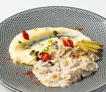 Бефстроганов с картофельным пюре 