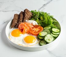 Большой завтрак с лососем