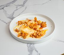 Куриное филе с цветной капустой и сыром фета