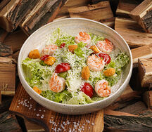 Салат Цезарь с креветкой