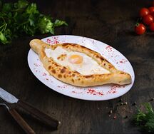 Хачапури по-аджарски