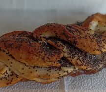 Булка с маком