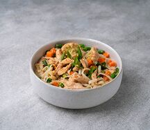 Вок с курицей в сливках