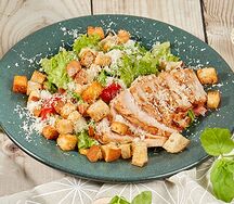 Цезарь с курицей