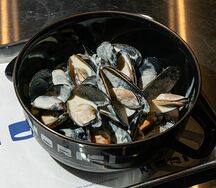 Мидии в соусе блю чиз