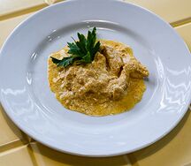 Индейка в сливочном соусе