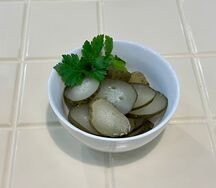 Соленые огурцы