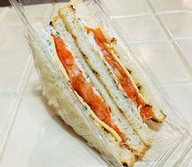 Сэндвич с лососем