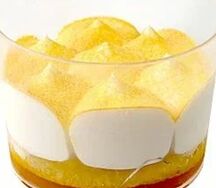 Пирожное в креманке манго-маракуйя Кристоф