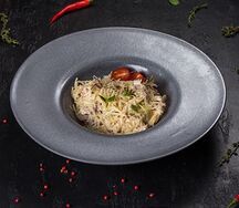 Феттуччине с грибами и курицей