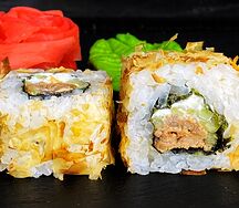 Ролл Аляска Нож и Мясо