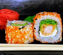 Ролл Эби Фрай Нож и Мясо