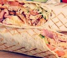 Свиток Noж и мясо Деликатесная уточка