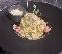 Паста с лососем и шпинатом