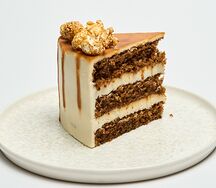 Морковный с карамелью