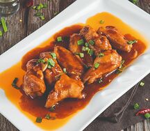 Куриные крылышки с соусом
