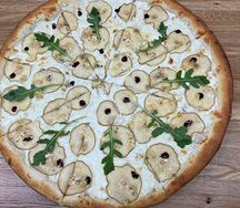 Груша и горгонзола